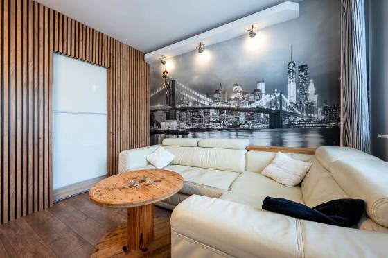 Mieszkanie trzypokojowe na Kmieciach