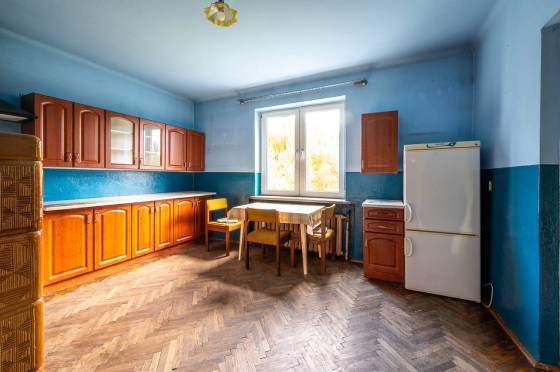 Dom wraz z działką budowlaną na Zalesiu