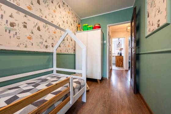 Mieszkanie trzypokojowe na Kmieciach