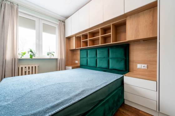 Mieszkanie trzypokojowe na Kmieciach